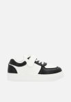 PoP Candy Velcro lace Up Sneakers - Black & White