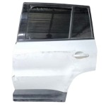 Vw Tiguan Left Rear Door Assembly Complete No Speaker Minor Dent Damage Present
