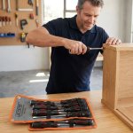 7-IN-1 Magnetic Percussive Screwdriver Kit