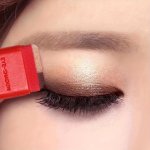 Quick Eyeshadow Color Mixing Disc Brush Easy To Apply Glitter Earth Brown Color Golden Brown Eyeshadow Palette For Music Festiva