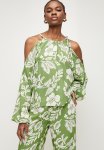 Superbalist Cold Shoulder Gauged Neck Blouse - Macro Tropical Fern