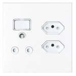 MicroWorld Wall Socket 16A Round+ 2 X16A Flat