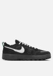 Nike C1TY