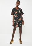 Printed Shorts - Green & Pink Smiley Hibiscus