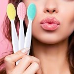 1 3PCS Face Silicone Brush Cleaning Tool Double Sided Brush Nose Cleaning Blackhead Remover Makeup Brush 3 Colors Available