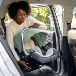 Baby Basket-style Car Safety Seat - Green
