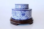 Blue Circle Jar On Wood Stand – 23X23X15.5CM