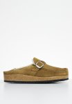 Birkenstock Buckley Shearling Suede Shearling Regular - Tea
