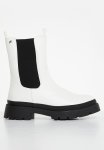 ZOMBIE1 Boot - White