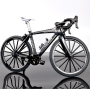 – 1:8 Racing Bike – Black – 20 12CM