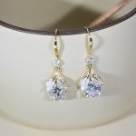 Fashion Light Luxury Shiny Compact Cherry Earrings Female Simple Temperament Exquisite Versatile Earrings Day Gift Christmas Hal