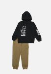 PoP Candy Hoodie & Jogger Set-black & Brown