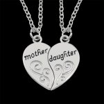 2PCS Mother Daughter Necklace Heart Stitching Pendant Family Mother's Day Gift Aesthetic Fashion Love Necklace