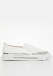 Footwork Devy Slip On - White