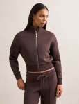 Hannah Zip Lounge Jacket - L Chocolate