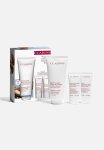 Clarins Moisture-rich Hydration Routine