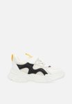 PoP Candy Mesh Detail Trainers - White
