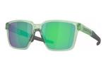 Oakley Actuator Sq