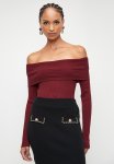 Sissy Boy Ainsley: Basic Off The Shoulder Rib Knit Top - Wine