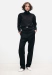 Studio: Tailored Wool Trousers - Black