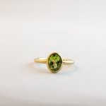 Oval Large - Peridot - Small