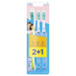 Oral-B Medium Delicate White Toothbrush 3 Pack