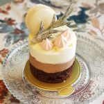 MINI Dessert Board Paper Round Gold 9CM 1X100 Tbd