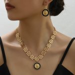 1 Pair Of Earrings + 1 Necklace Elegant Jewelry Set 18K Gold Plated Delicate Carving Craft Symbol Of Fashion And Power Party Acc