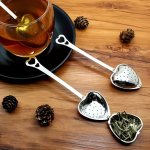 1PC Long Handle Heart-shaped Tea Strainer Stainless Steel Tea Filter Rod Household Office Tea Maker Tea Filter Mesh Stainless St