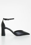 Quintessa Leather Heel - Black