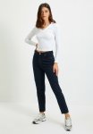 High Waist Mom Jeans - Navy