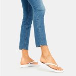Iqushion Ergonomic Flip Flops - Urban White - 8