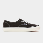 Vans Men's Authentic Ua 44 Dx Black white Sneaker