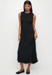 Superbalist Crinkle Midi Drop Waist Dress - Black