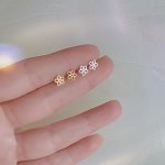 Floral Stud Earrings MINI Chic Ear Jewelry Delicate Petite Ear Studs For Everyday Wear Perfect Gift For Her