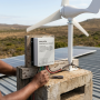 300W 12V-24V Wind Turbine With Charge Controller