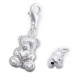B144 - C7451 - 925 Sterling Silver Teddy With Heart Charm Dangle