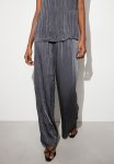Co-ord Crushed Pleated Palazzo Pant - Grey