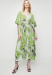 Superbalist Plisse Kaftan Dress - Lime Crayon Blend Aop