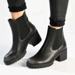 Madison Jolinda Ankle Boot - Black - 8