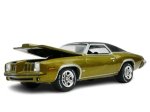 – 1:64 1973 Pontiac Grand Am Golden Olive Poly – Classic Gold Collection