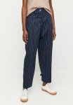 Superbalist Pinstripe Barrel Leg - Navy Pinstripe