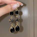 1 Pair Vintage Bohemian Style Black Glass Dangle Earrings Elegant Exaggerated Unique Design Fashion Teardrop-shaped Drop Earring