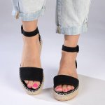 Madison Carina Sandals - Black - 8