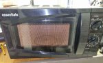 Black Essentials Microwave