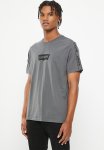 Levi's Short Sleeve Relaxed Fit Tee - Batwing Expression