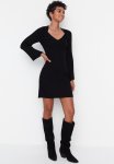 V-neck Knit Dress - Black