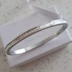 Kiara Cz Shell Bangle Stainless Steel Clip Open Hinge Bangle Inside Diameter 5.5CM