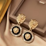 Exaggerated Golden Lion Head Design Stud Earrings Zinc Alloy Jewelry Vintage Luxury Style Personality Female Earrings