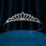 A Minimalist Casual Metal Luxury Princess Hair Accessory Silver Bridal Crown For Daily Wear